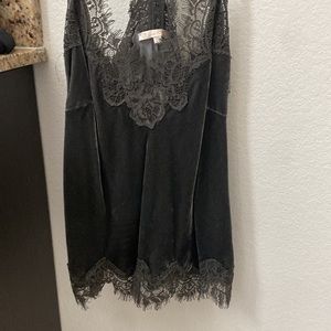 Grey velvet lace tank never worn